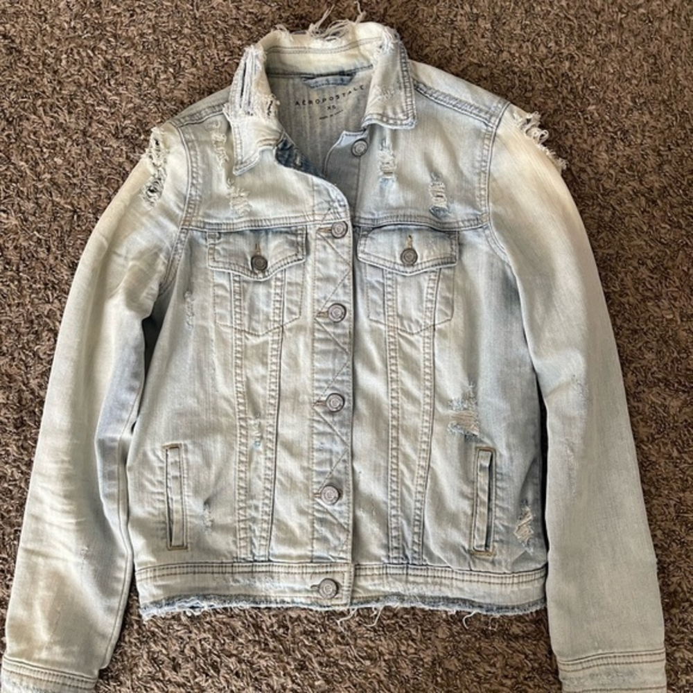 Womens‎ Aeropostale Distressed Jean Jacket